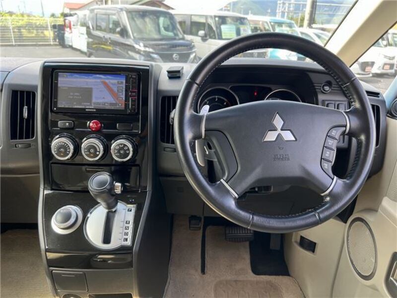 DELICA D5