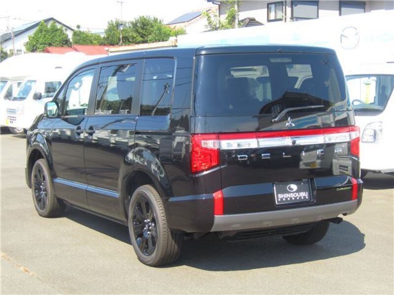 DELICA D5