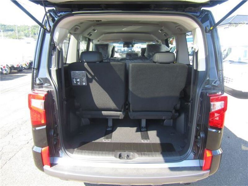 DELICA D5