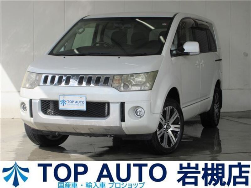 MITSUBISHI DELICA D5