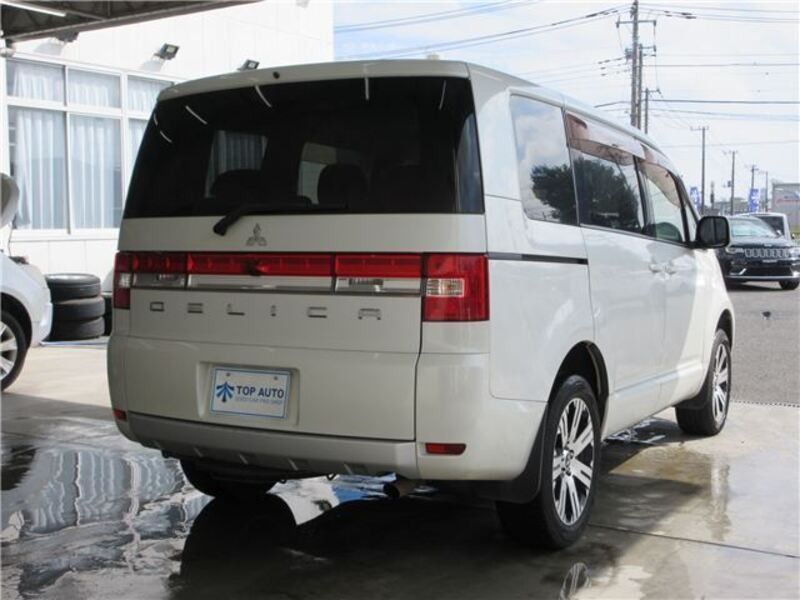 DELICA D5
