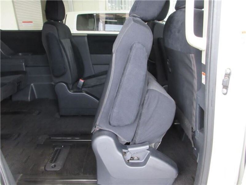 DELICA D5