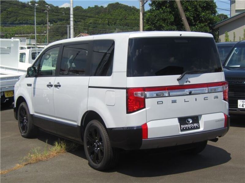 DELICA D5