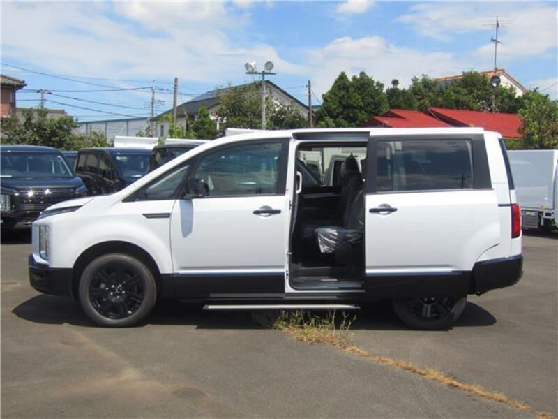 DELICA D5