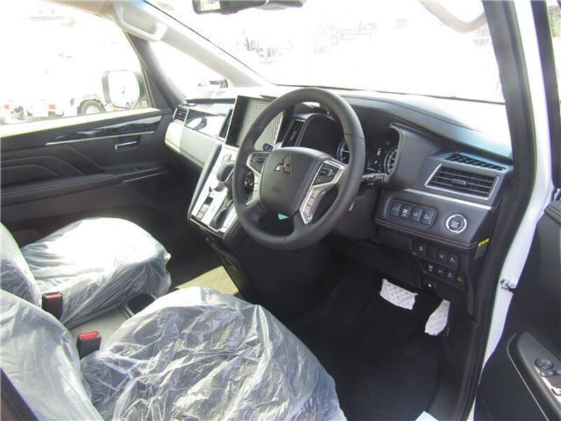 DELICA D5