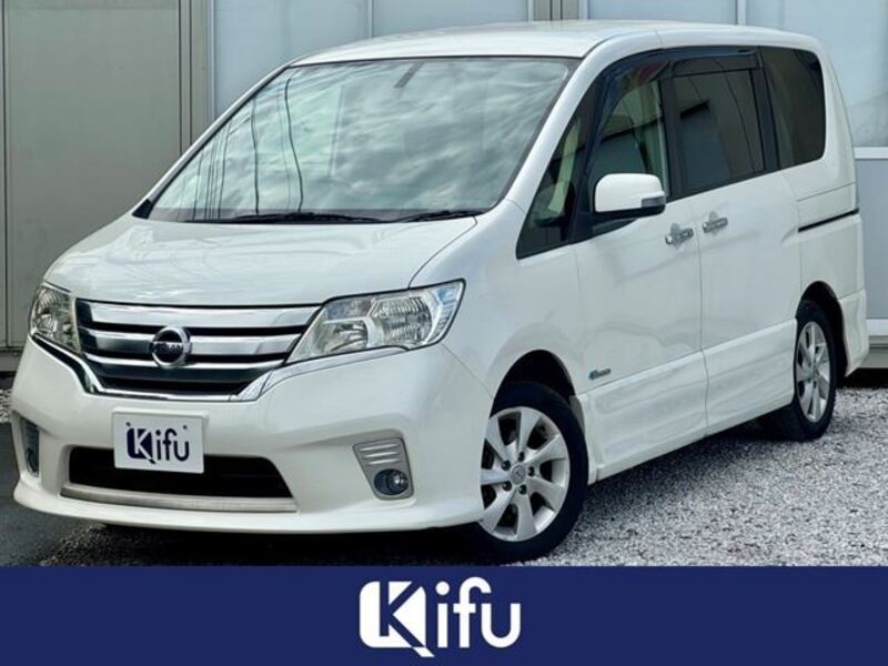 NISSAN SERENA