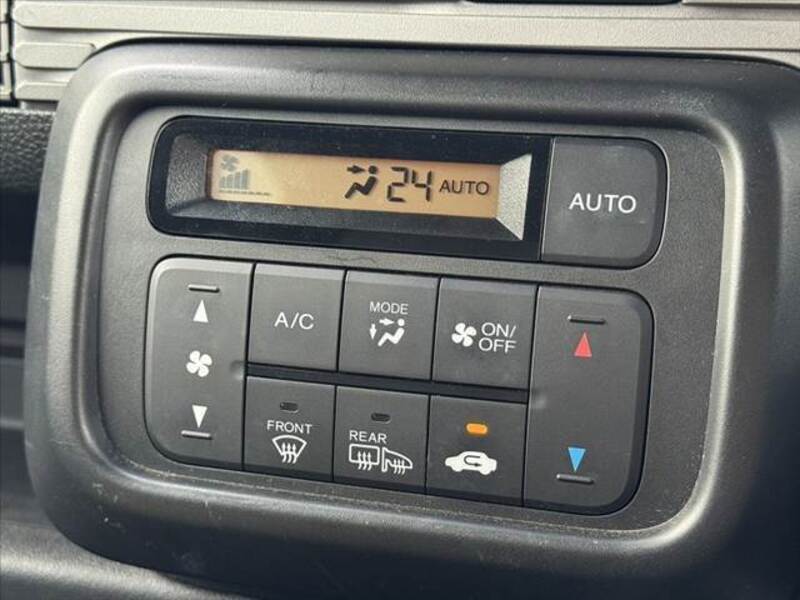 N-VAN