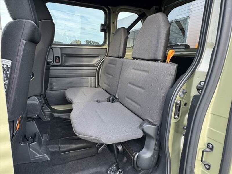 N-VAN
