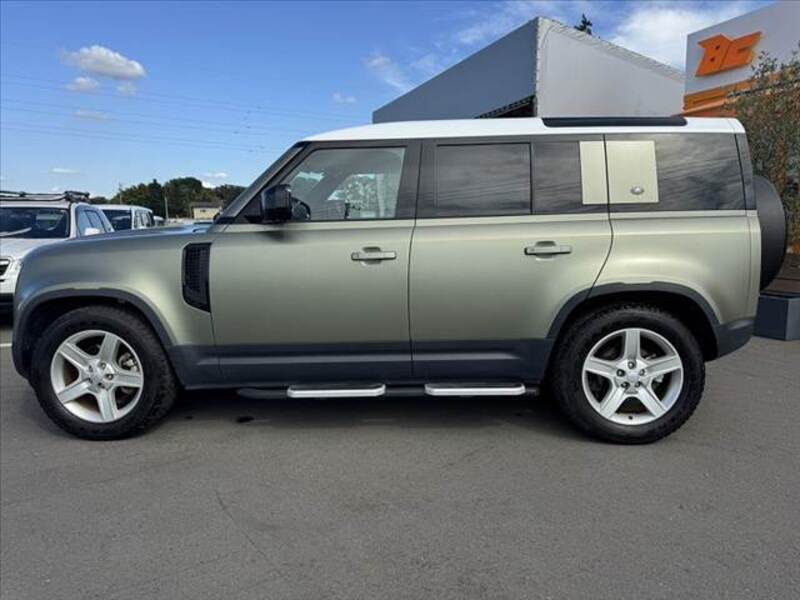 DEFENDER