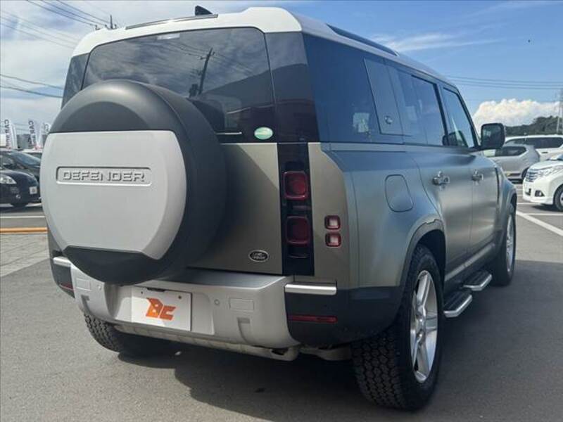 DEFENDER
