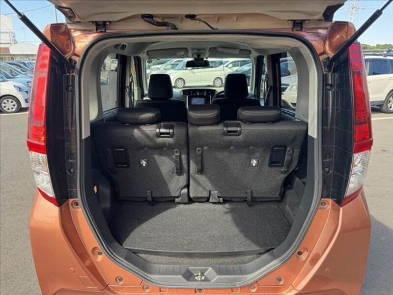 ROOMY
