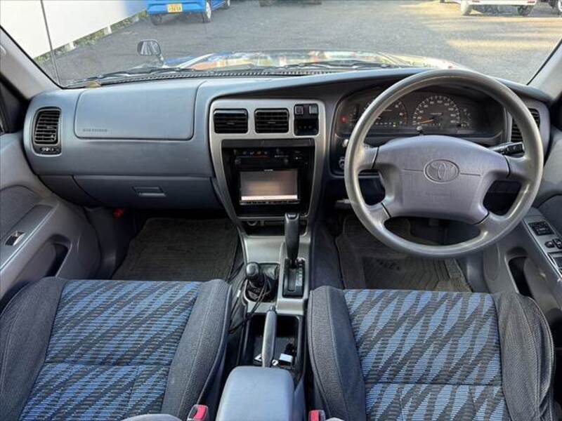 HILUX SURF