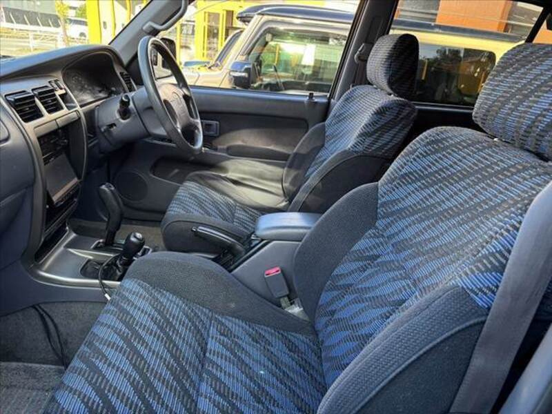 HILUX SURF