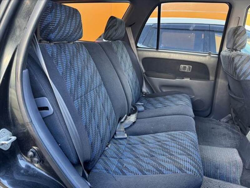 HILUX SURF