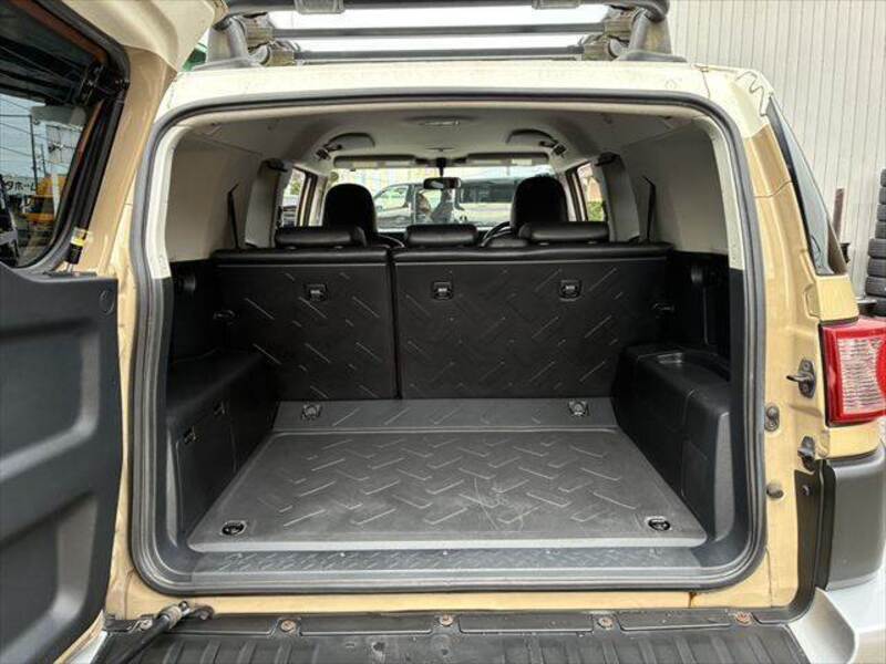 FJ CRUISER