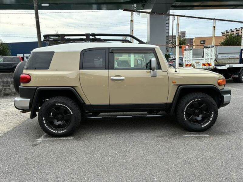 FJ CRUISER