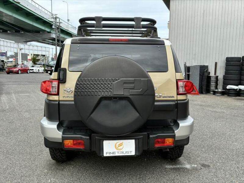 FJ CRUISER