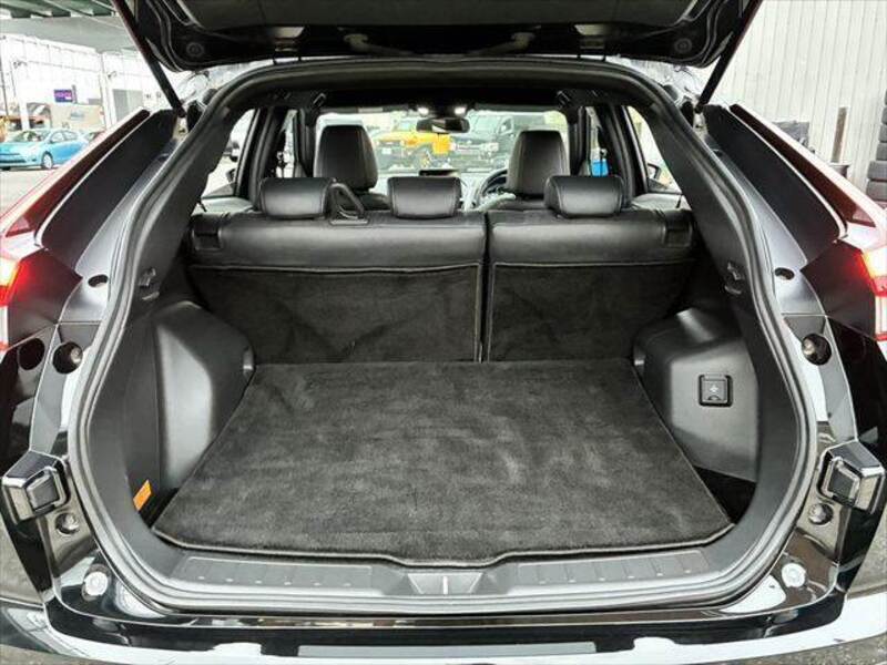 ECLIPSE CROSS