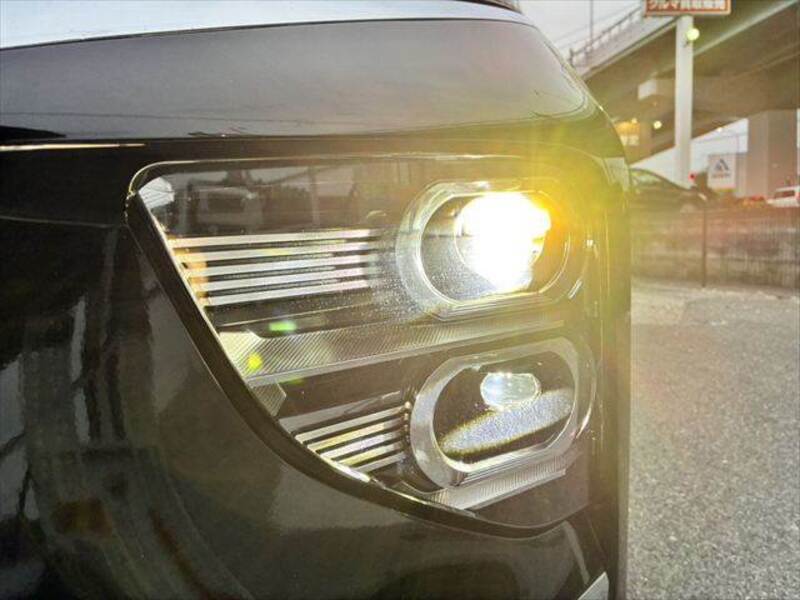 ECLIPSE CROSS