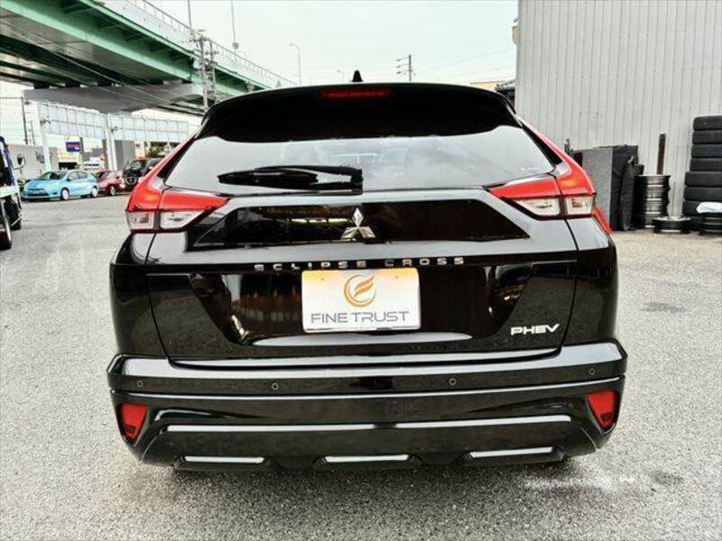 ECLIPSE CROSS