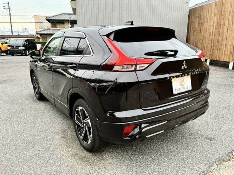 ECLIPSE CROSS