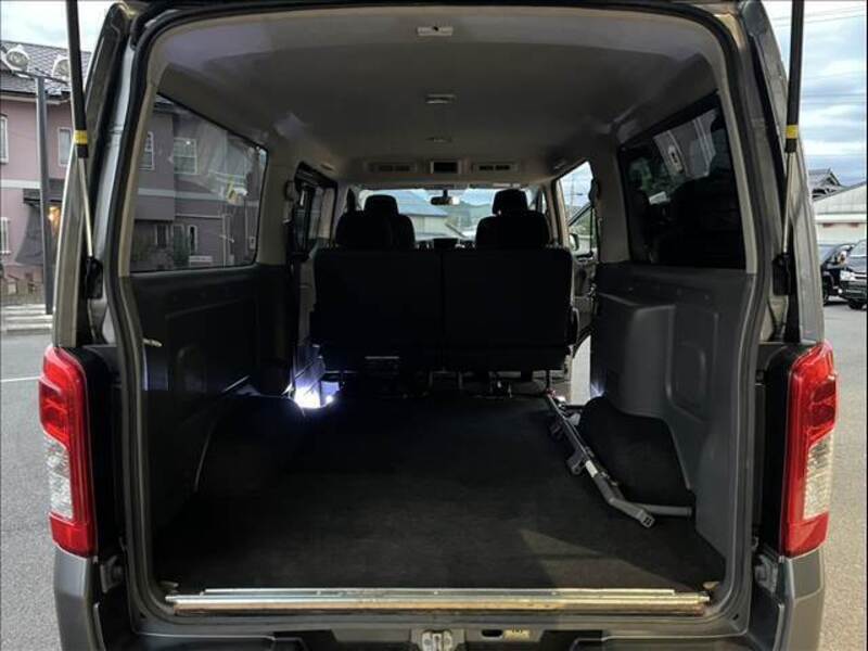 NV350 CARAVAN
