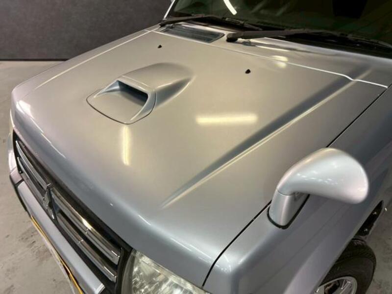 PAJERO MINI
