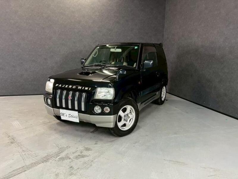 PAJERO MINI
