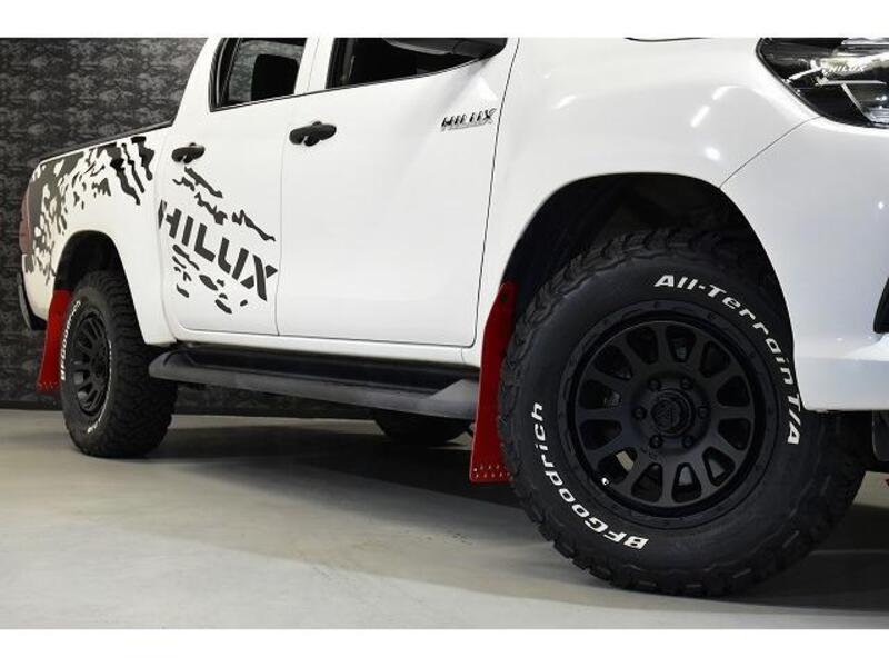 HILUX