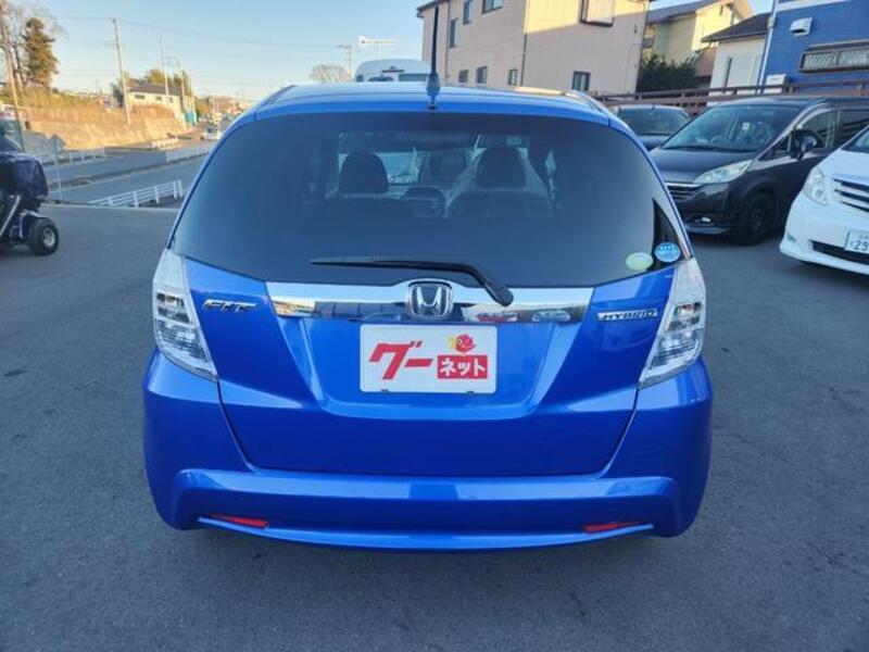 FIT HYBRID