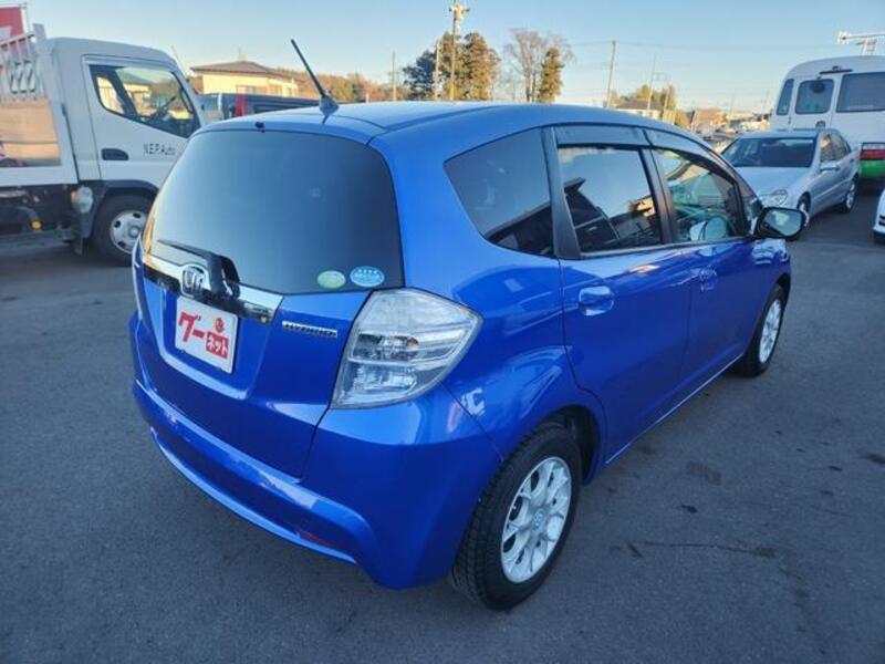 FIT HYBRID