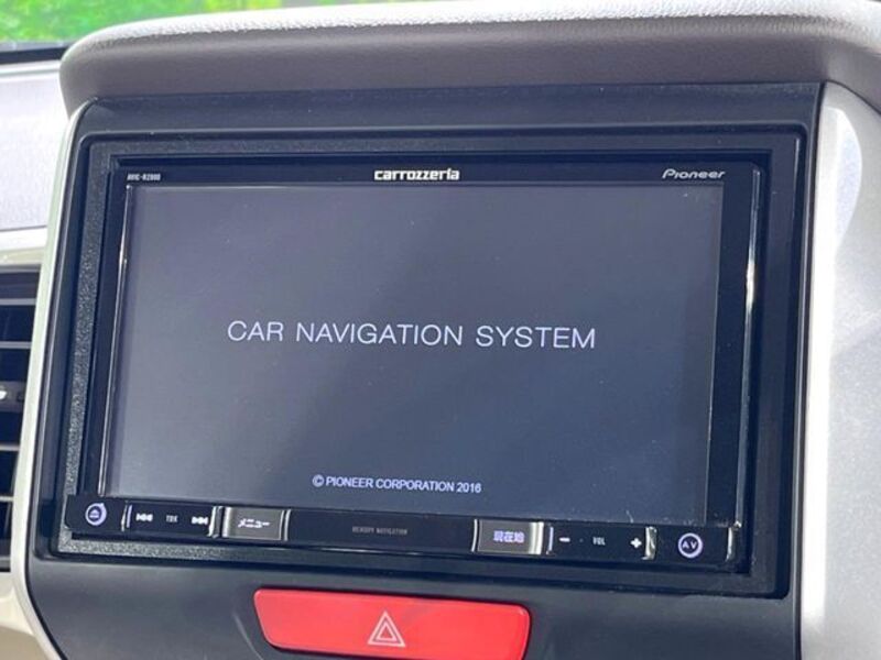 N BOX