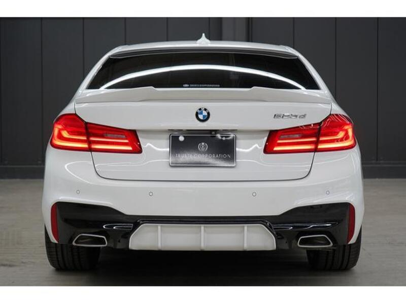5 SERIES