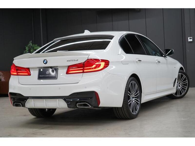 5 SERIES