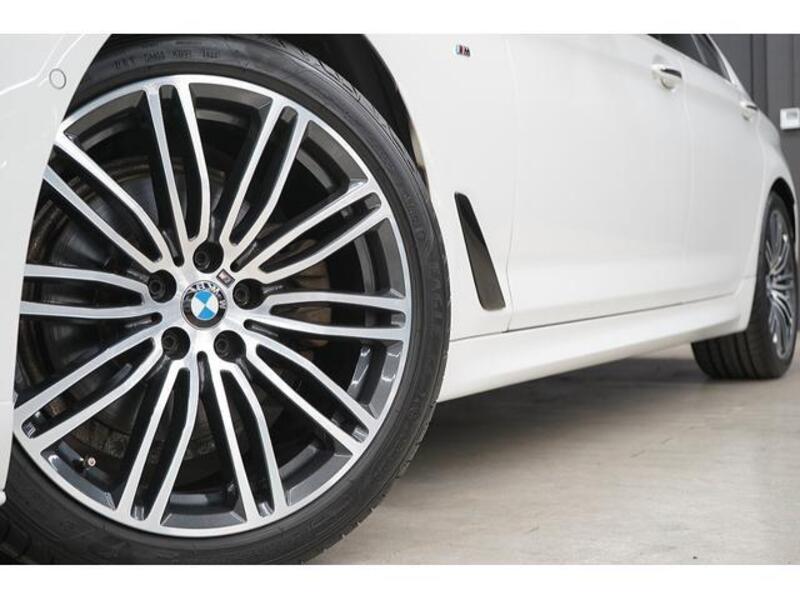 5 SERIES