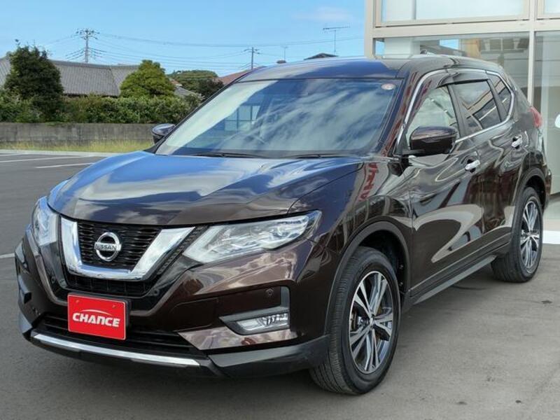 X-TRAIL