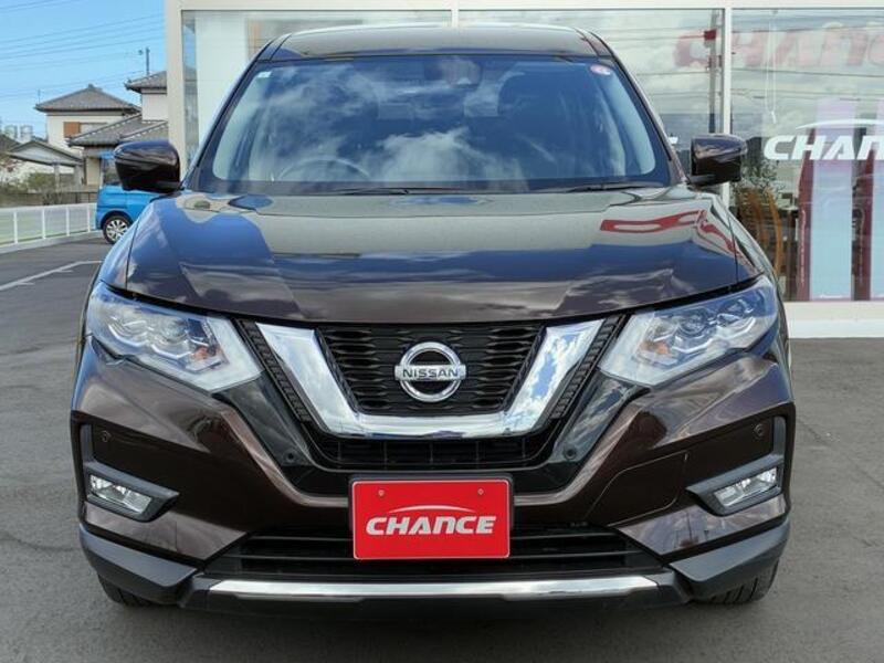 X-TRAIL
