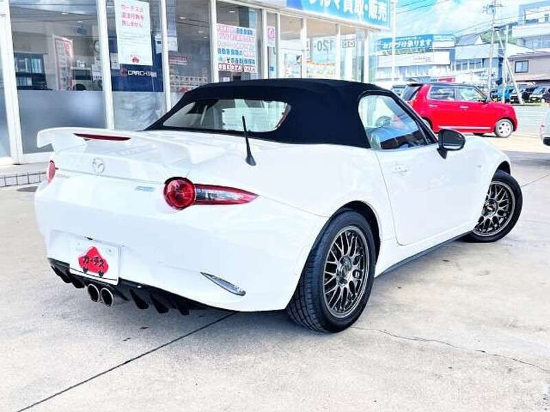 ROADSTER