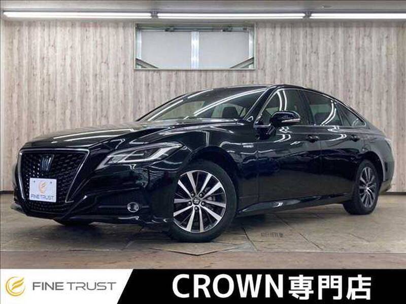 TOYOTA CROWN