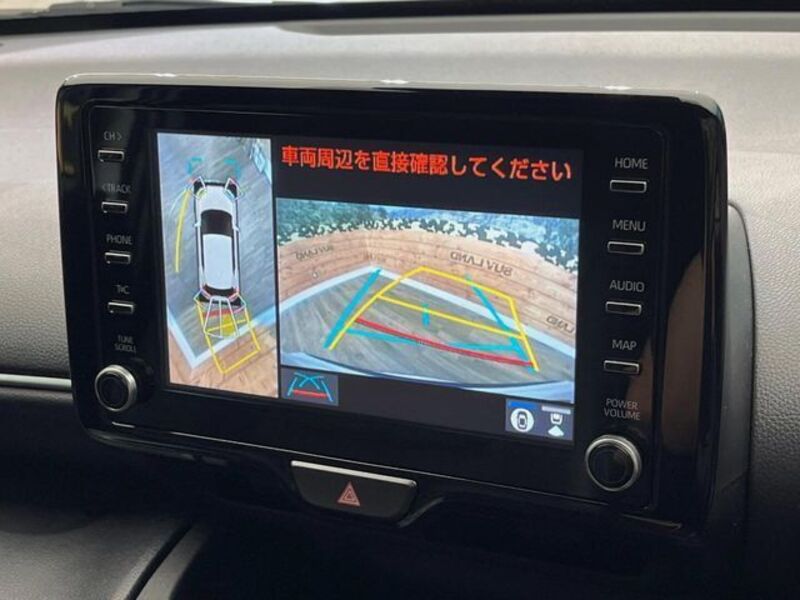 YARIS CROSS