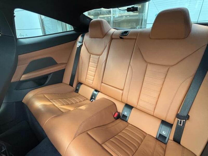 4 SERIES