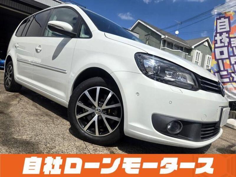 VOLKSWAGEN GOLF TOURAN