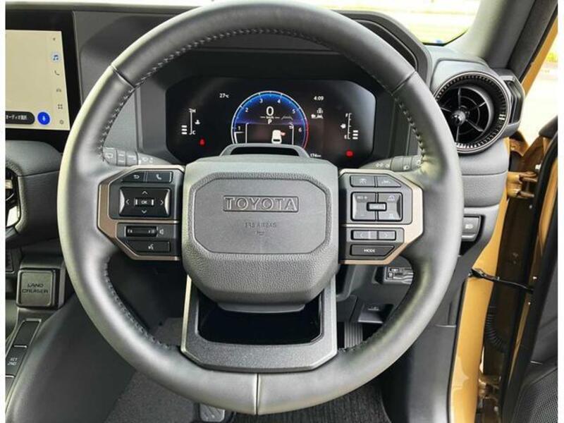 LAND CRUISER 250