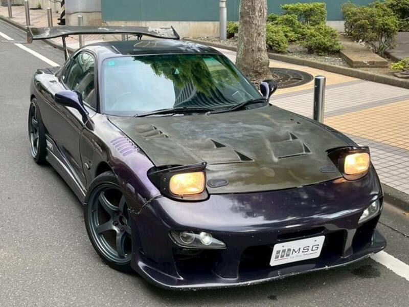 EFINI RX-7