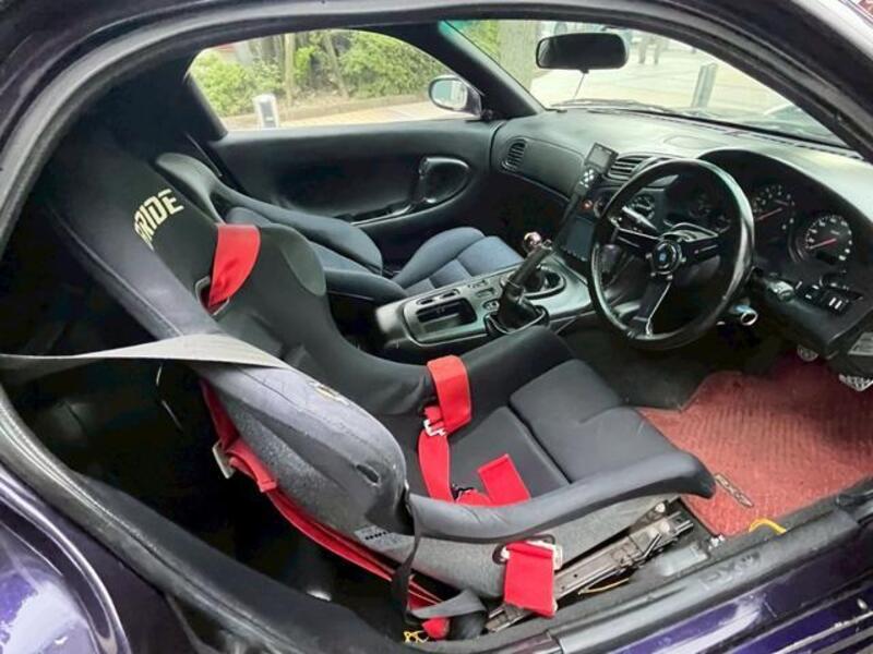EFINI RX-7