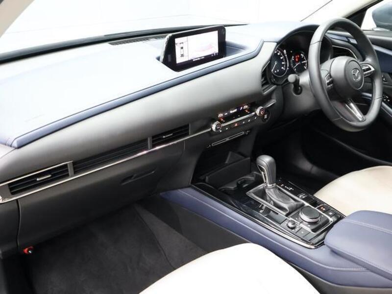 CX-30