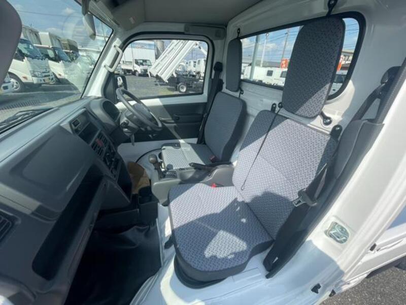 MINICAB TRUCK