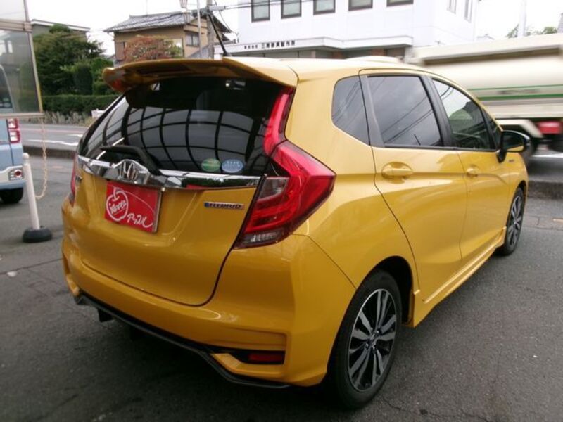 FIT HYBRID