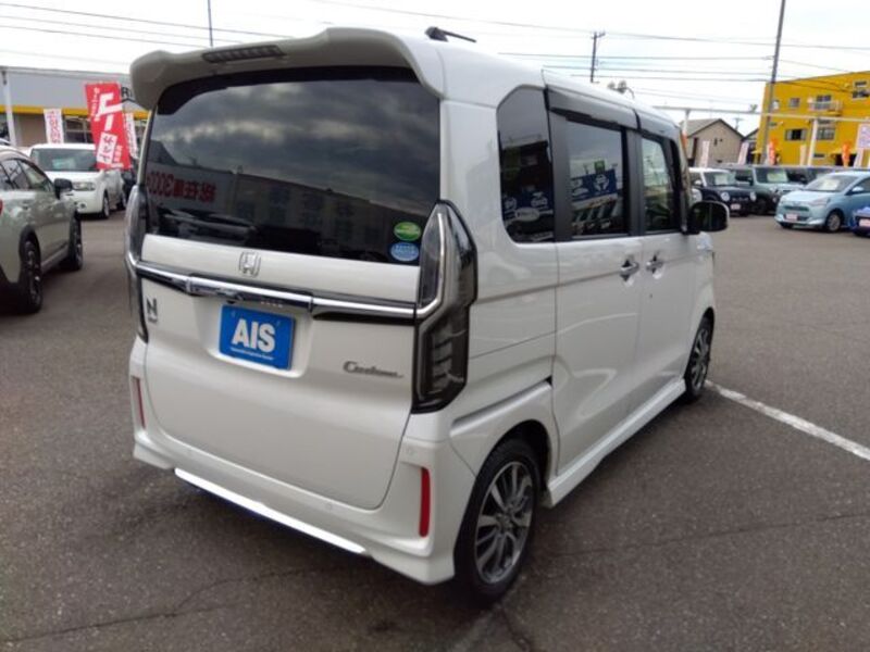 N BOX CUSTOM