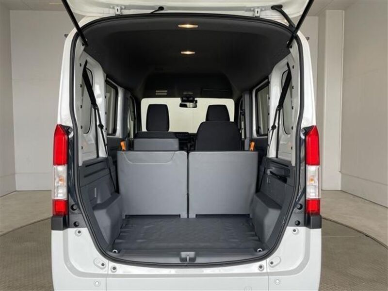 N-VAN
